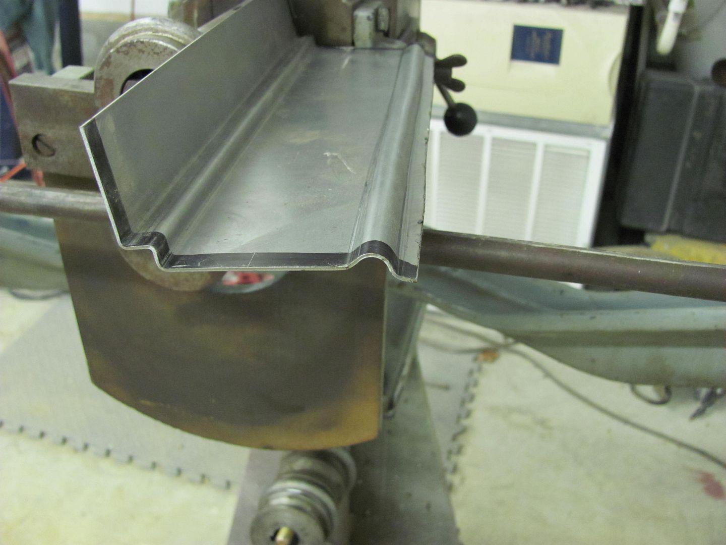 Bead rollertipping dies The H.A.M.B.